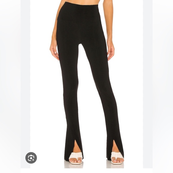 COPY - EUC Like new only tried on Norma Kamali Spat Legging  sz M Black - Picture 9 of 15